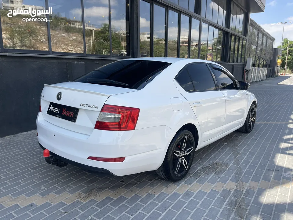 سكودا اوكتافيا 2015/14