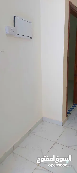 العقبه / شقه ارضيه جديده مطله عالبحر