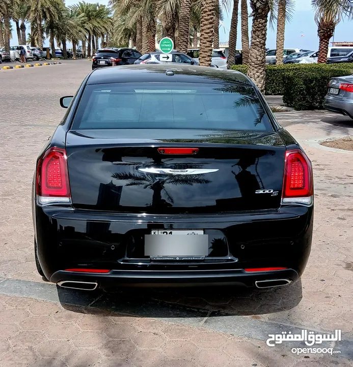 كرايزلر s300 / موديل 2021