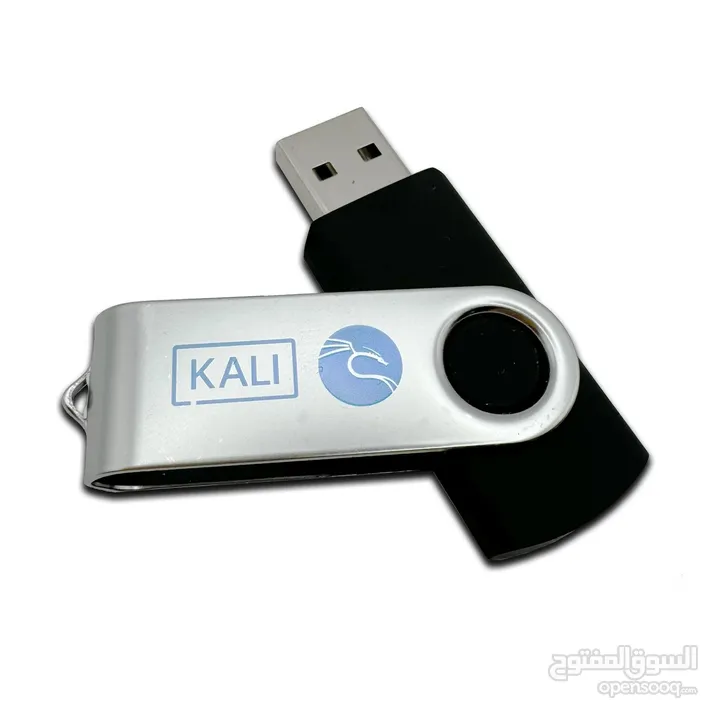 live USB kali linux فلاش يحتوي نضام سريع التفعيل على جميع الحواسيب