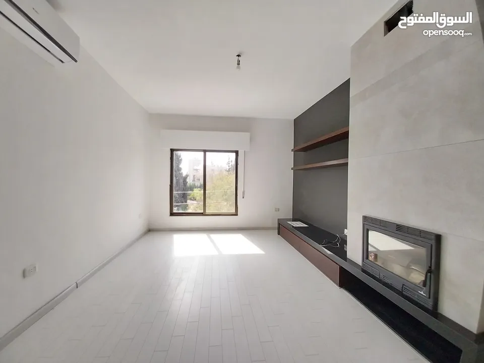 شقة للايجار في الويبده  ( Property 35018 )-175006920