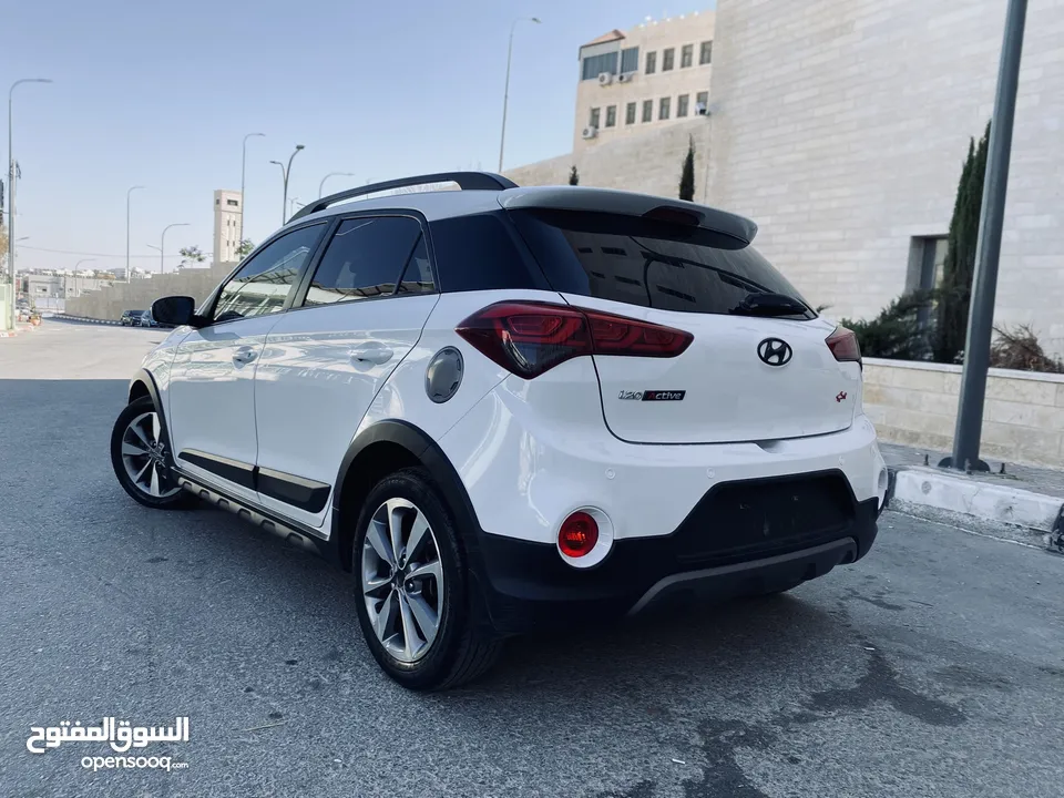 جيب هيونداي i20 اكتف للبيع ..