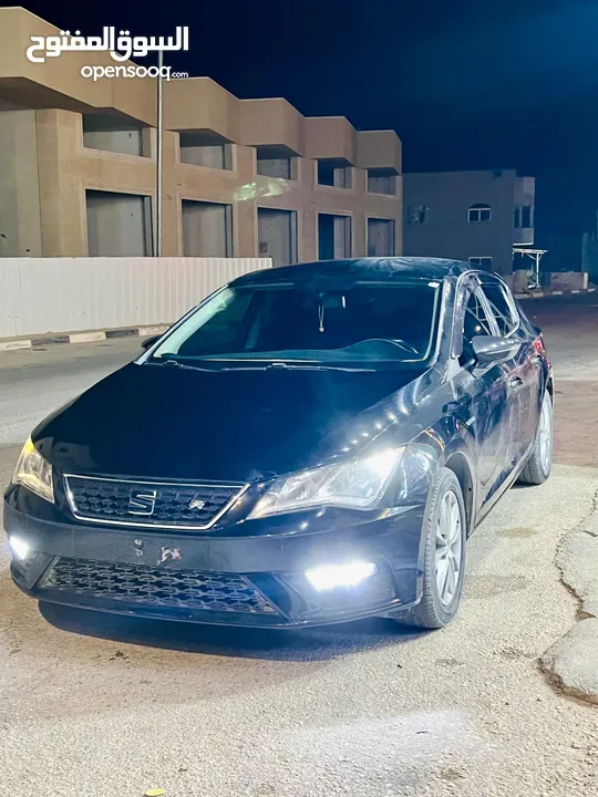 سيت ليون 2018 ترخيص 2017 طلاء الشركة بالكامل
