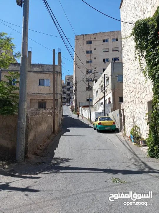 محل ايجار فارغ في موقع جميل