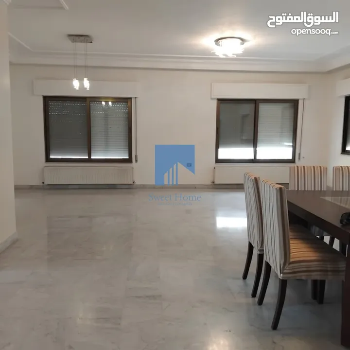 شقة طابقية مميزة للبيع في أم أذينة  -  قرب أبراج السادس طابق ثاني 320م تشطيب سوبر ديلوكس