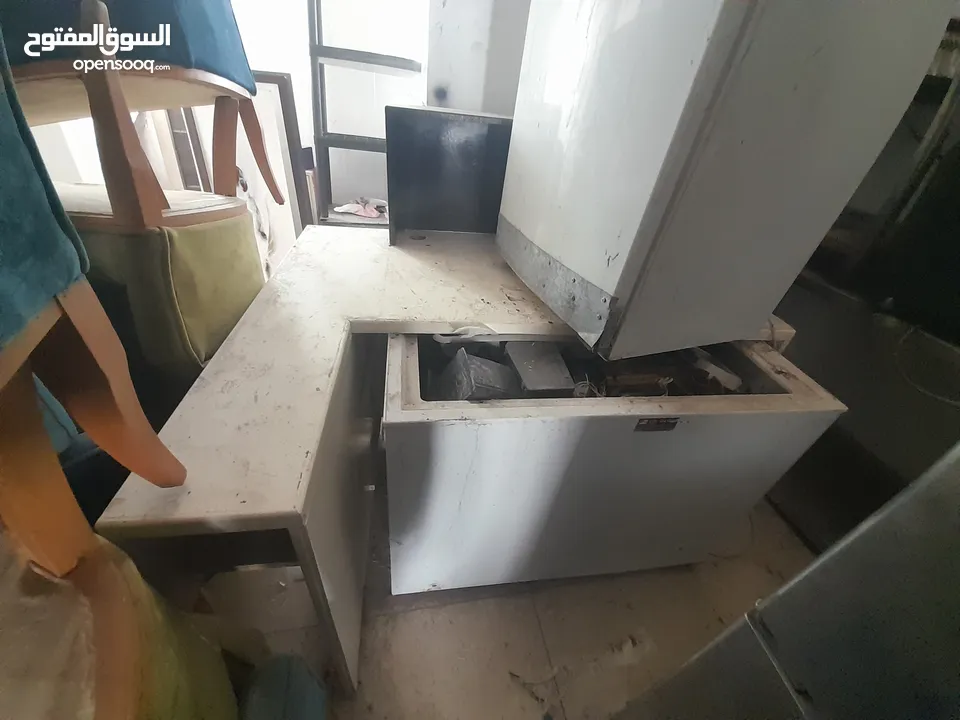 معدات مطاعم للبيع وبسعر ممتاز وانا مش تاجر ولا دوار ربح