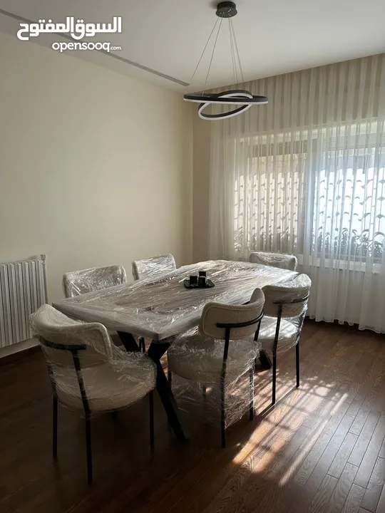 شقة مفروشة للإيجار  ( Property 42002 )-175064011