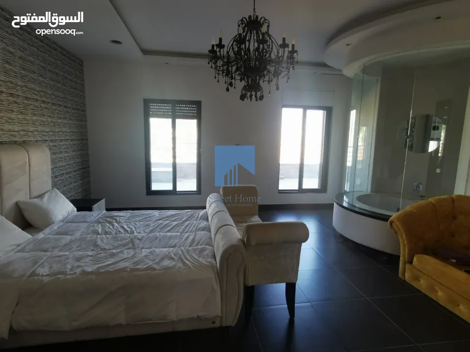 شقة طابقية فاخرة للبيع في عبدون  - خلف البلوفيج طابق ثالث مع روف دوبلكس 440م تشطيب سوبر ديلوكس