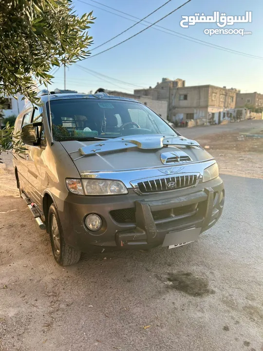 باص هونداي ستاركس موديل 2003 الباص بحال الوكالة