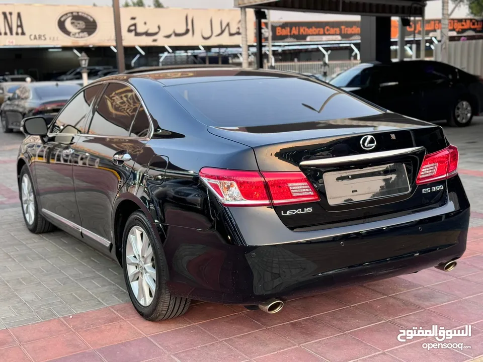 لكزس es350 2011 بحالة الوكالة 4 قطع صبغ تجميلي بدون حوادث وارد كوريا أوراق جمارك