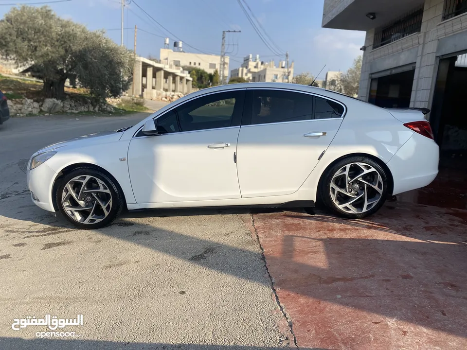 اوبل انسيجنيا 2013