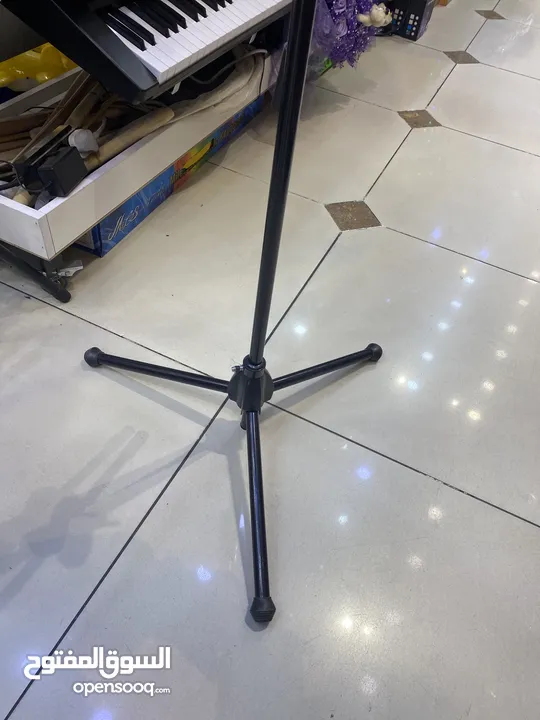 ستاند مايك معدن