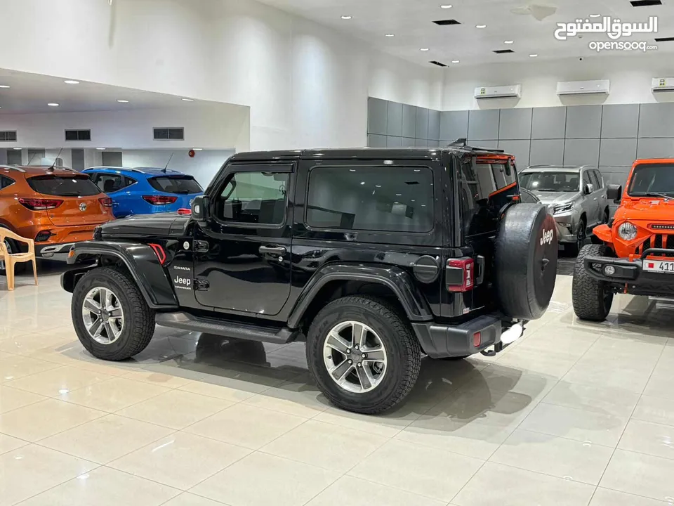 Jeep Wrangler Sahara 2022 (Black)