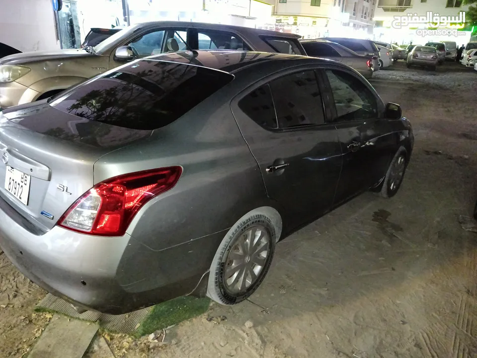 Nissan Versa for sale in excellent condition