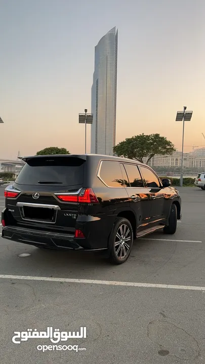 Lexus LX570 2021-خليجي  بحاله الوكالة