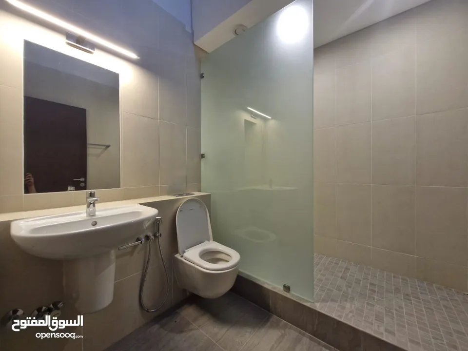 3 + 1 Modern Townhouse for Rent – Qurum Heights