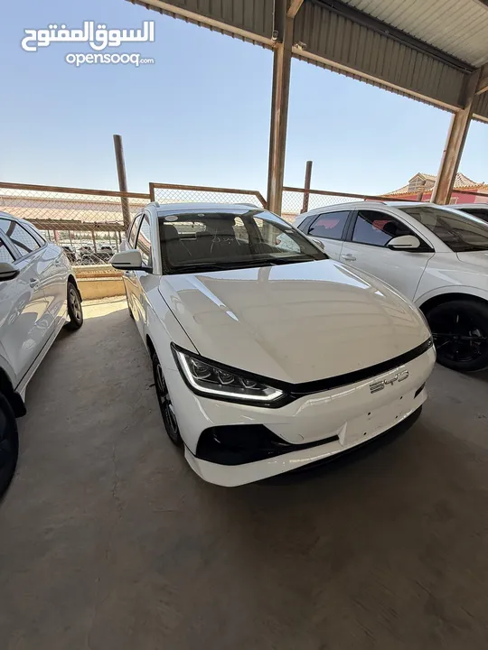 byd E2 2023 لكشري  فحص كامل  عداد 17000 لا يوجد اقساط شخصيه
