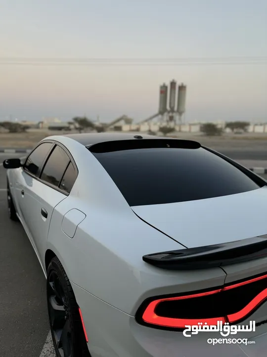 تشارجر SXT موديل 2020 مسرفس بالكامل