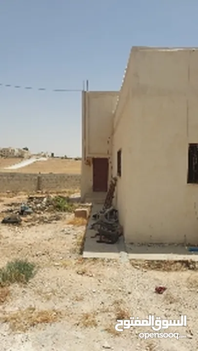بيت للبيع بسعر مغري في الموقر_ المغاير