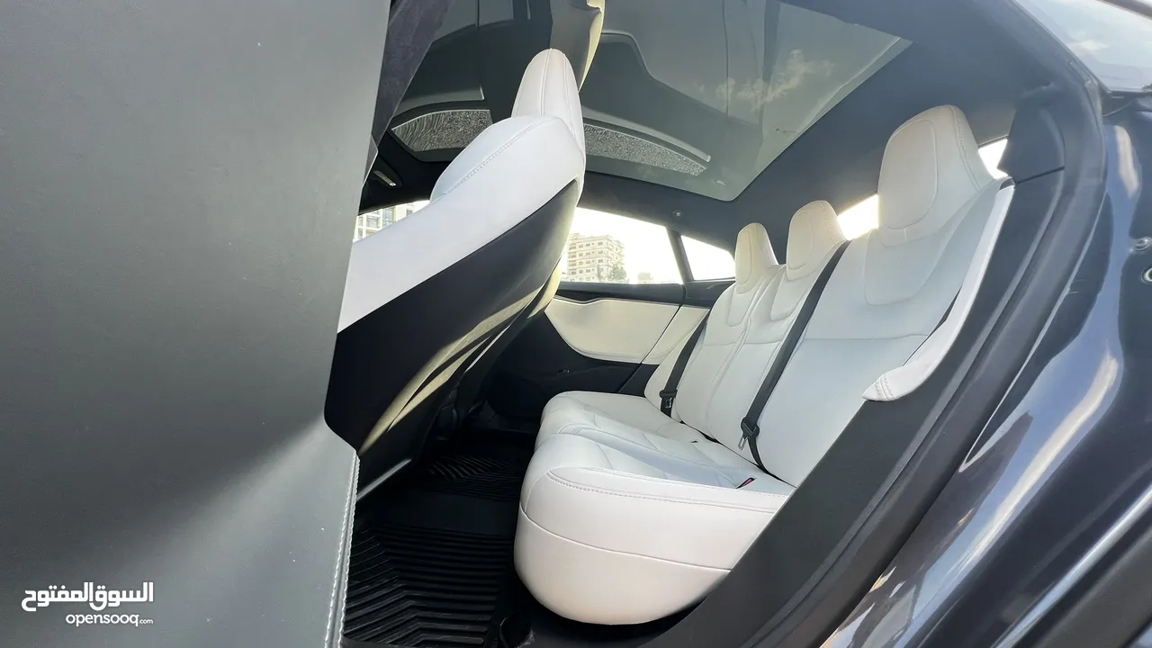 Tesla Model S 2021 Long range Plus