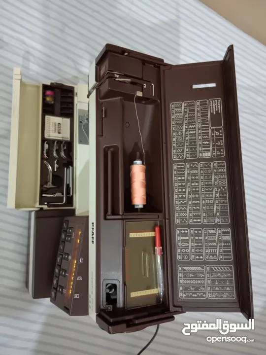 Sewing machine for sale good condition brand name (252737247) السوق