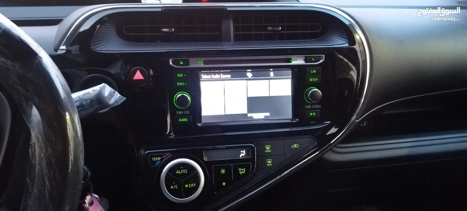 Prius c 2019 فحص كامل بحاله ممتازه للبيع