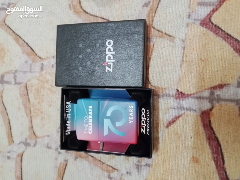 ولاعة زيبو Zippo هي ولاعة معدنية قابلة لإعادة الاستخدام من إنتاج شركة زيبو مانوفاكتشرينج في برادفورد