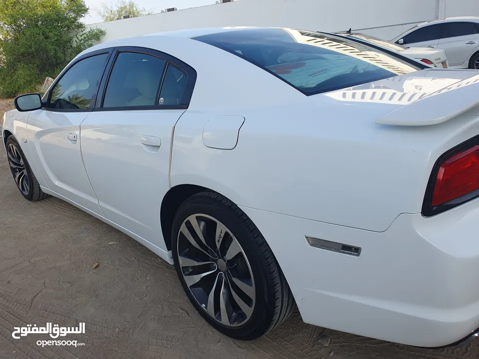 dodge charger 2013 urgent sale