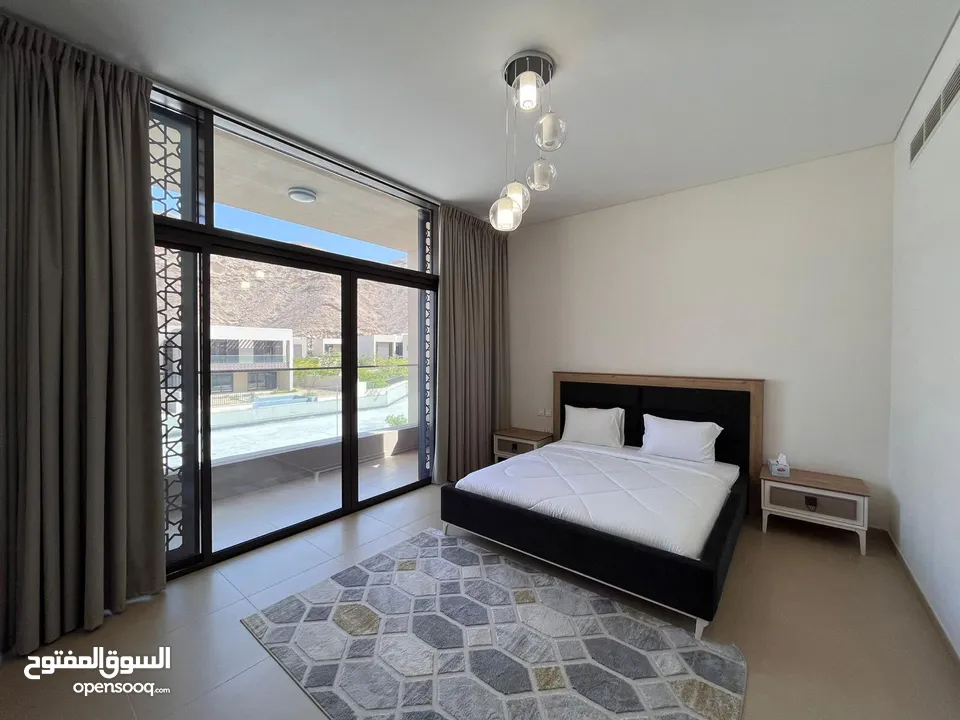 4 + 1 BR Incredibly Furnished Villa with Pool in Muscat Bay