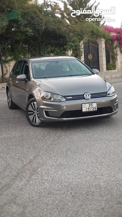 فولكسفاغن e-GOLF موديل 2016 بحال الوكالة