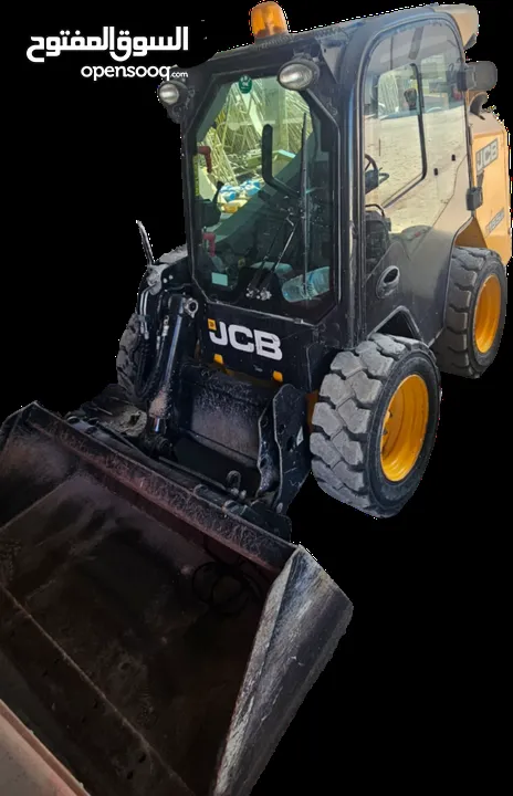 للبيع معدات بناء متنوعة . بوبكت . جنريترات . سكلات .جيكات و الى اخرى