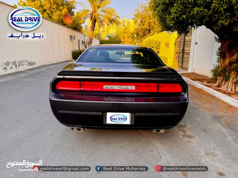 DODGE CHALLENGER  Year-2013  Engine-3.5L  -149,000km  -grey