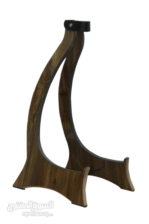 OUD WOODEN STAND