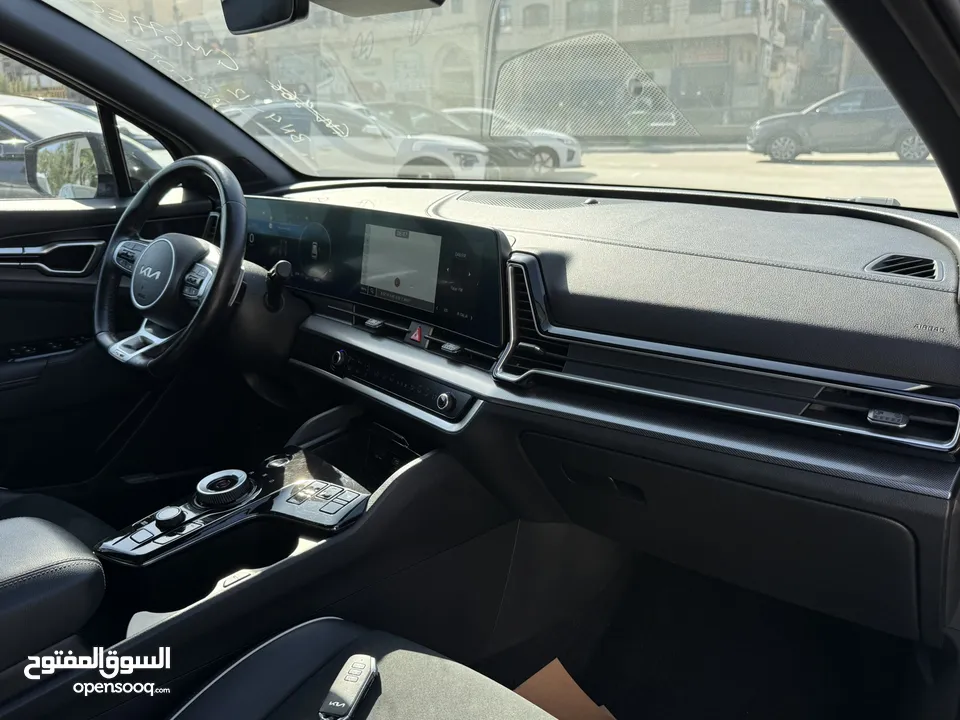 كيا سبورتاج GT Line ترخيص 2022 محرك 1600 هايبرد  جير أوتوماتيك 240 حصان