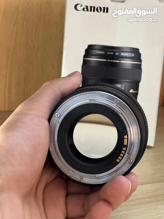 عدسة 85mm f1.8 canon ولا خدش في حاله جيدة جذًا لممتازة