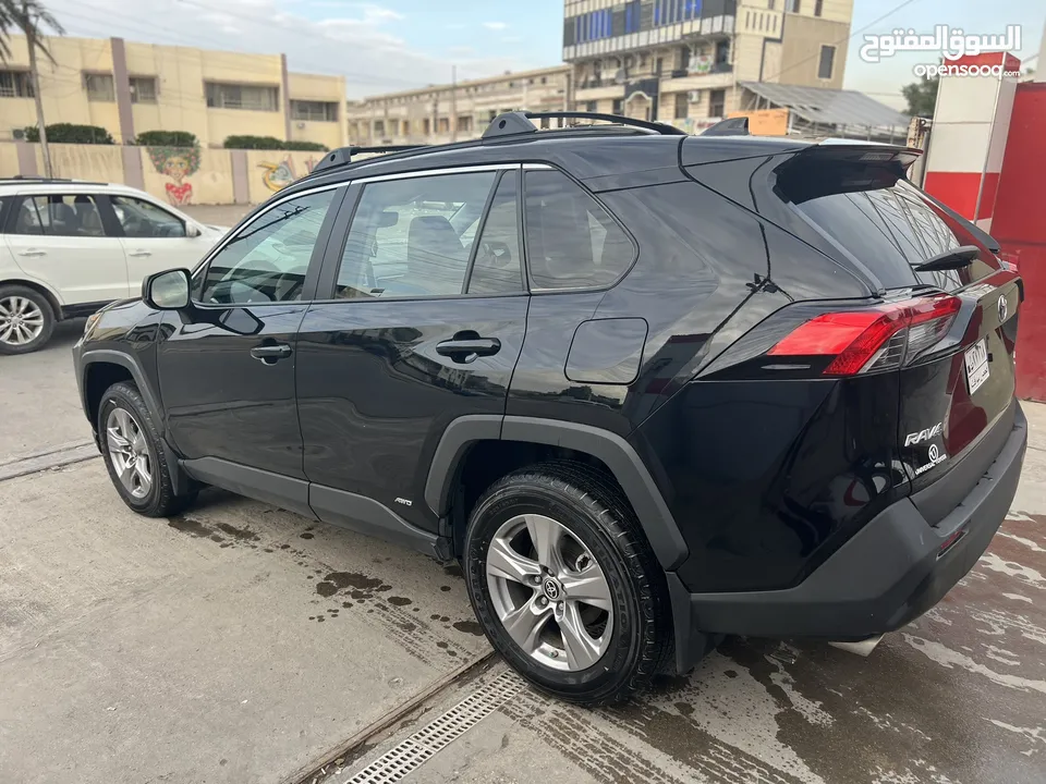 تويوتا RAV4 هايبرد 2024 وارد امريكي مواصفات LE