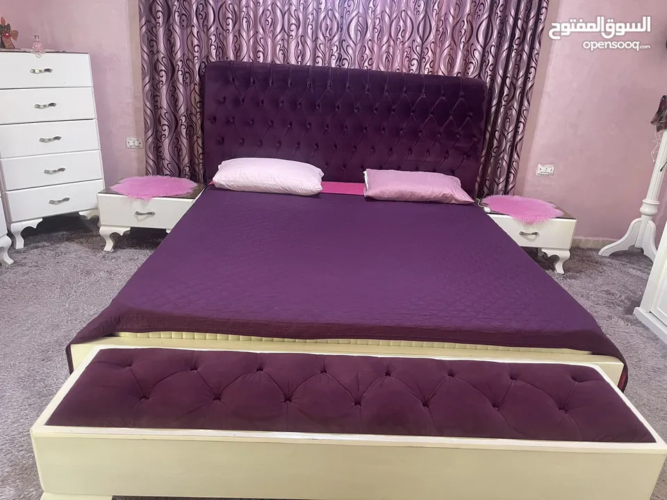 غرفه نوم تخت مجوز مع توابع الغرفه وغرفه نوم شبابيه او أطفال بحاله ممتازه بأسعار مناسبه