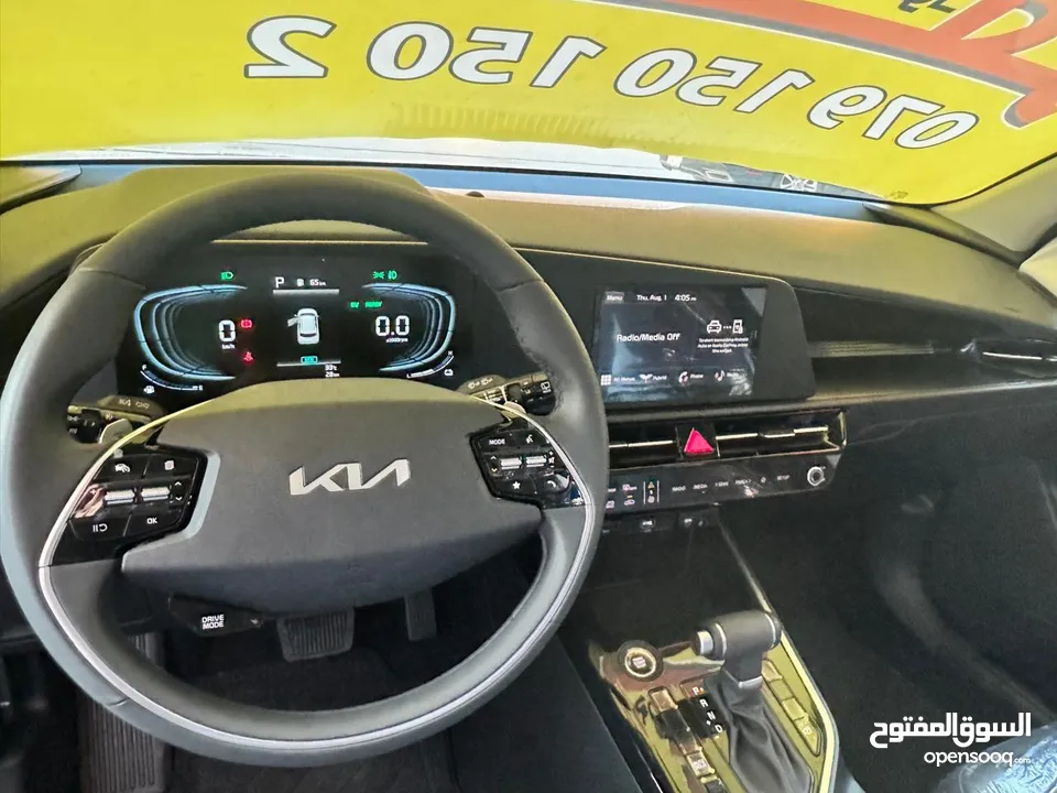 كيا نيرو 2025 Kia niro للإيجار ب افضل الأسعار مكتب الصقر الأسود لتأجير السيارات.
