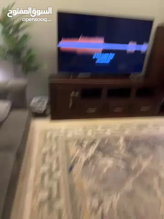 خزانة تلفزيون TV Unit بحالة جيدة