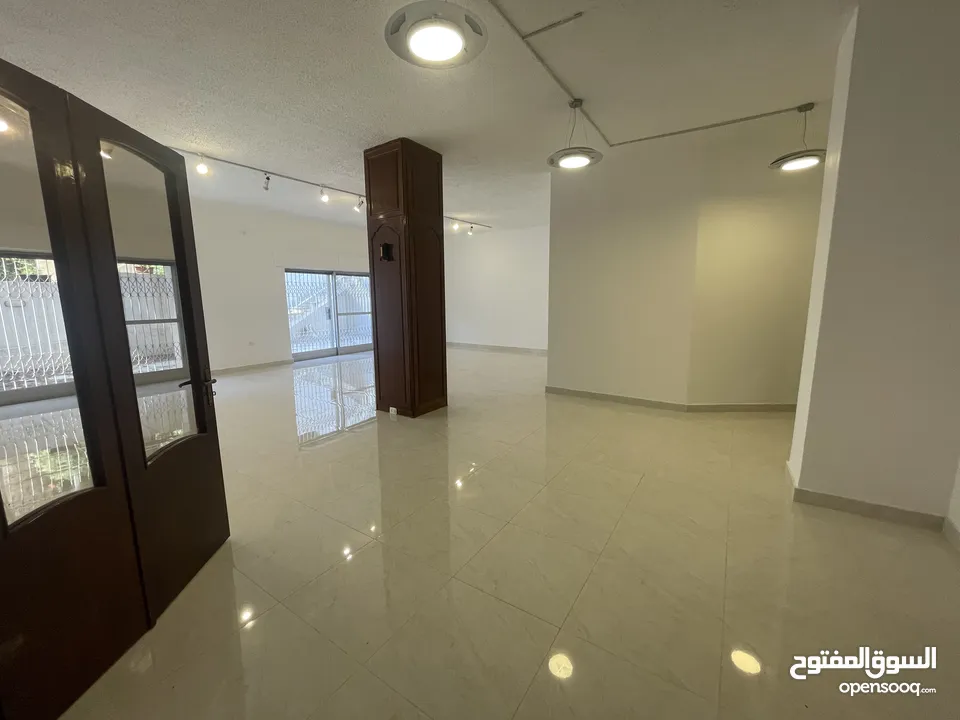 Fully Renovated Villa for rent in Shmesani ( Property 39160 )-174787713