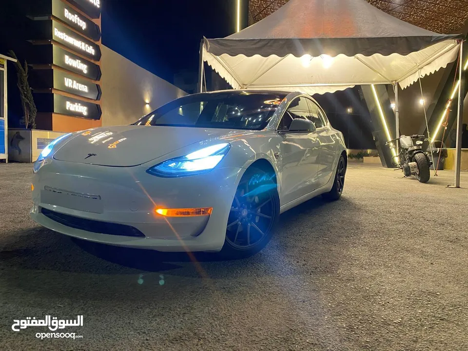 تسلا موديل 3 Model 3 Standard Plus 2019 فحص كامل ترخيص جديد سنة كاملة بسعر مميز