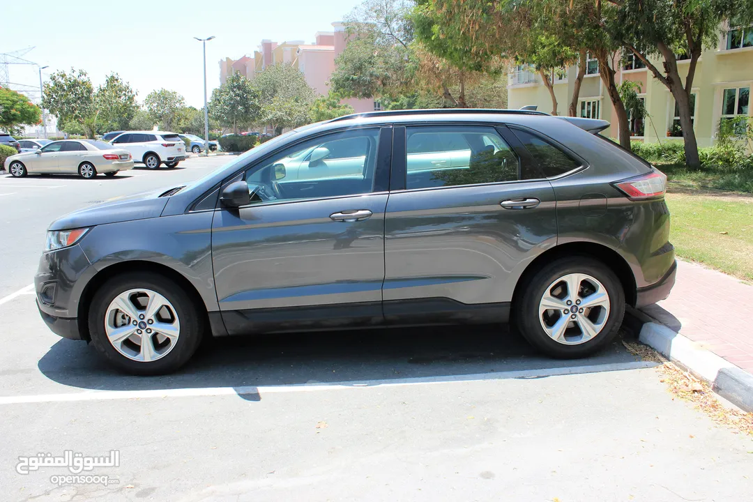 2016 Ford Edge, GCC. Full Original Paint, 100% Accident free and service done up to date.