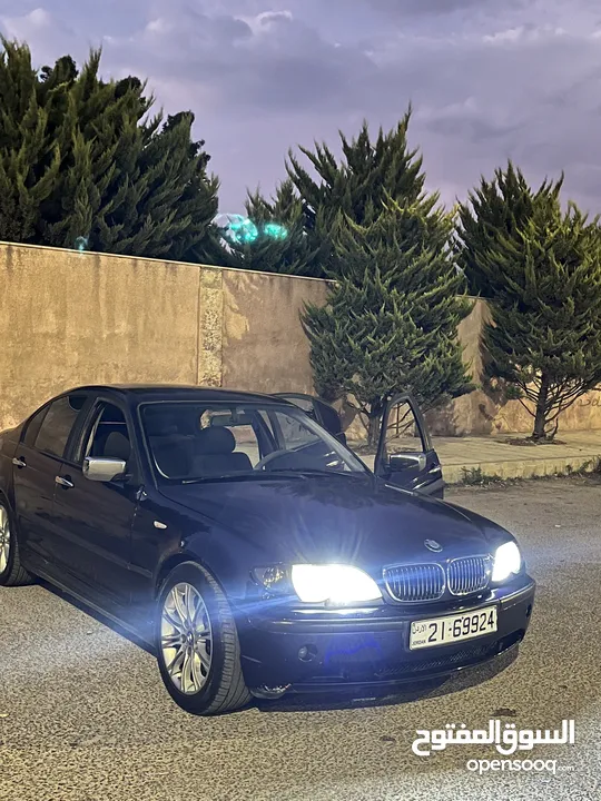 BMW موديل 2000