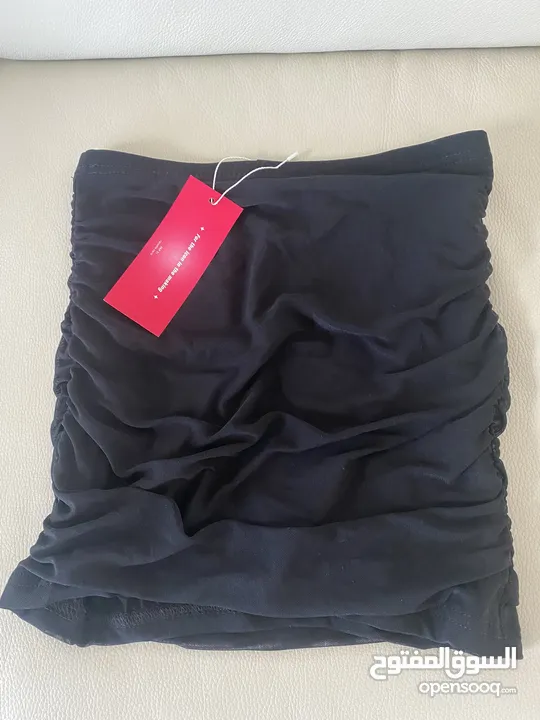 Short black skirt brand new