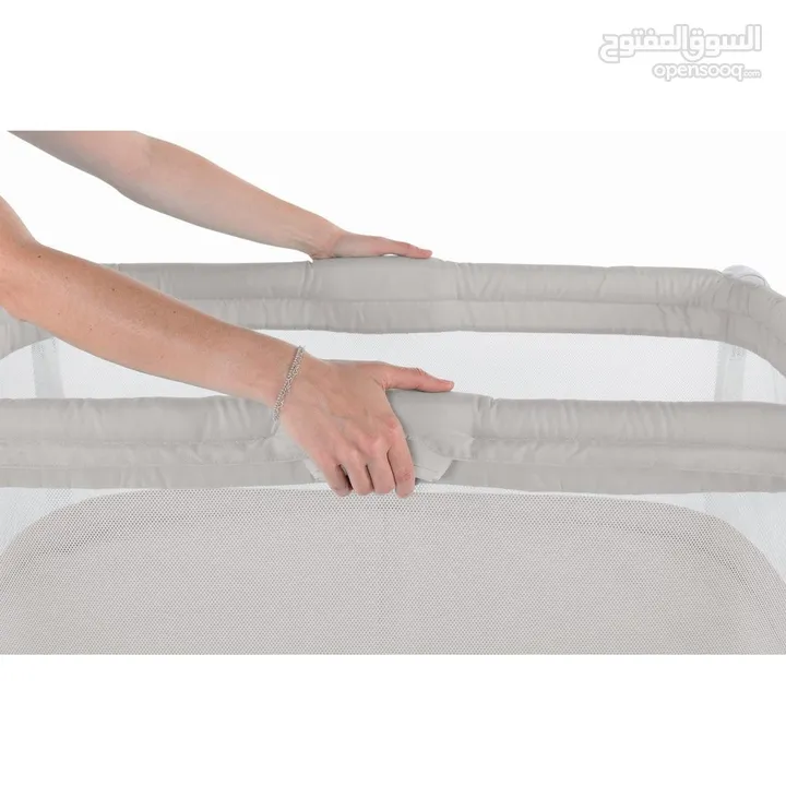 Chicco Zip & Go Travel Crib Glacial Age- Newborn to 2 Years
