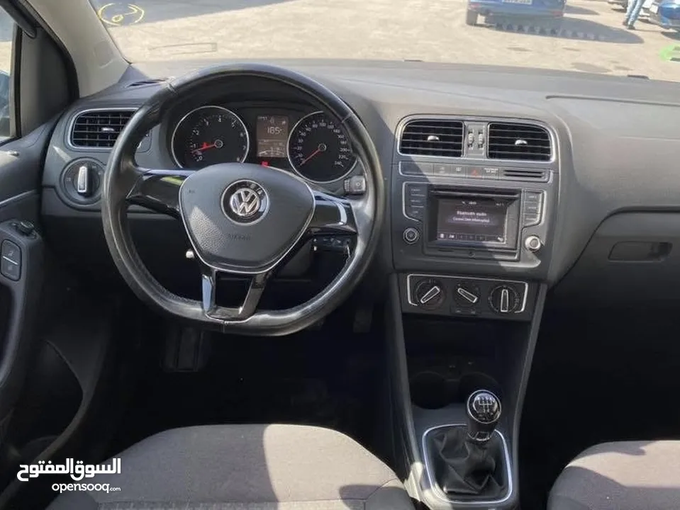 فولكس فاجن بولو