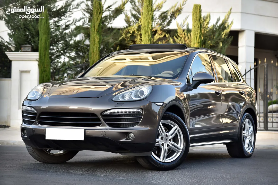 بورش كايين وارد وصيانة الوكالة 2014 Porsche Cayenne