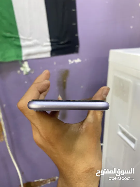 ‏iPhone 11 للبيع