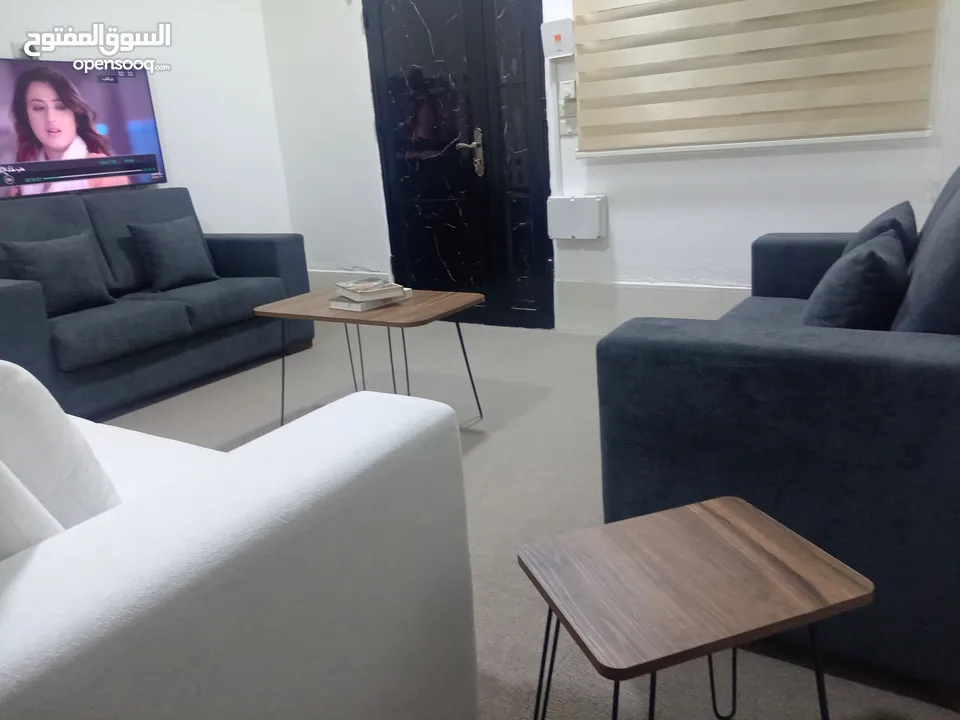 طقم كنب امريكي فاخرااا تفصيل استعمال شهر عرسان للبيع بسعر مغري