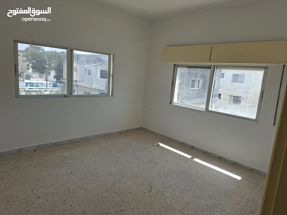 شقة عائليه  للايجار